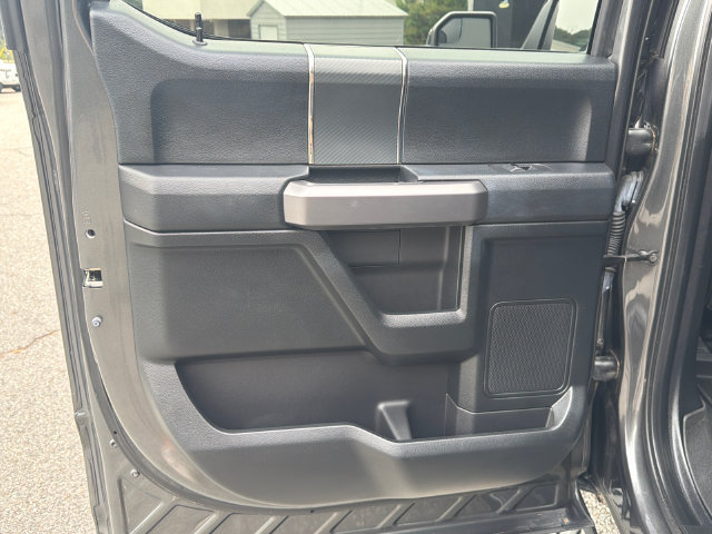 Used 2018 Ford F150 XLT w/ Equipment Group 302A Luxury AWD/4WD image 23