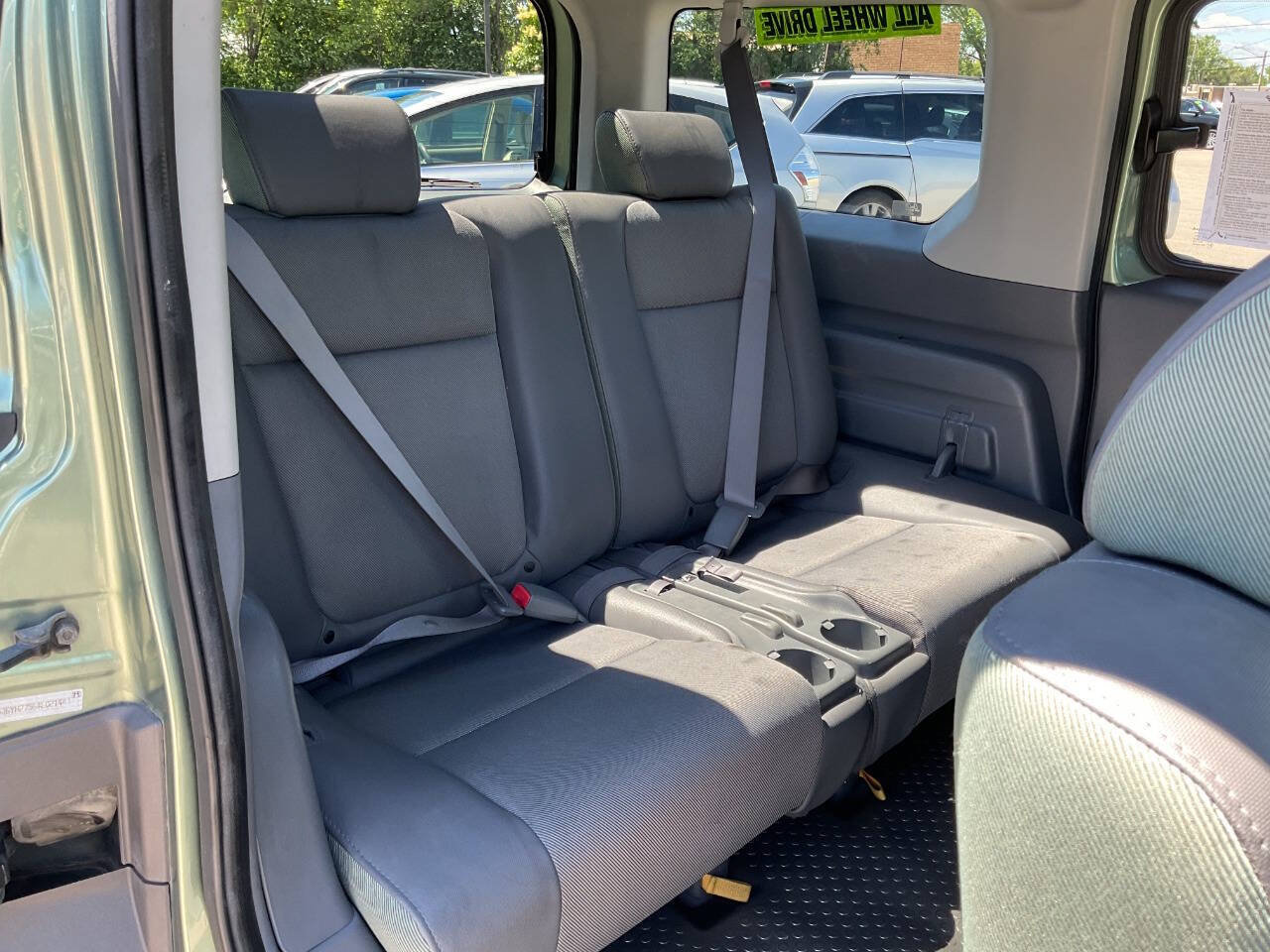 Used 2004 Honda Element EX image 33