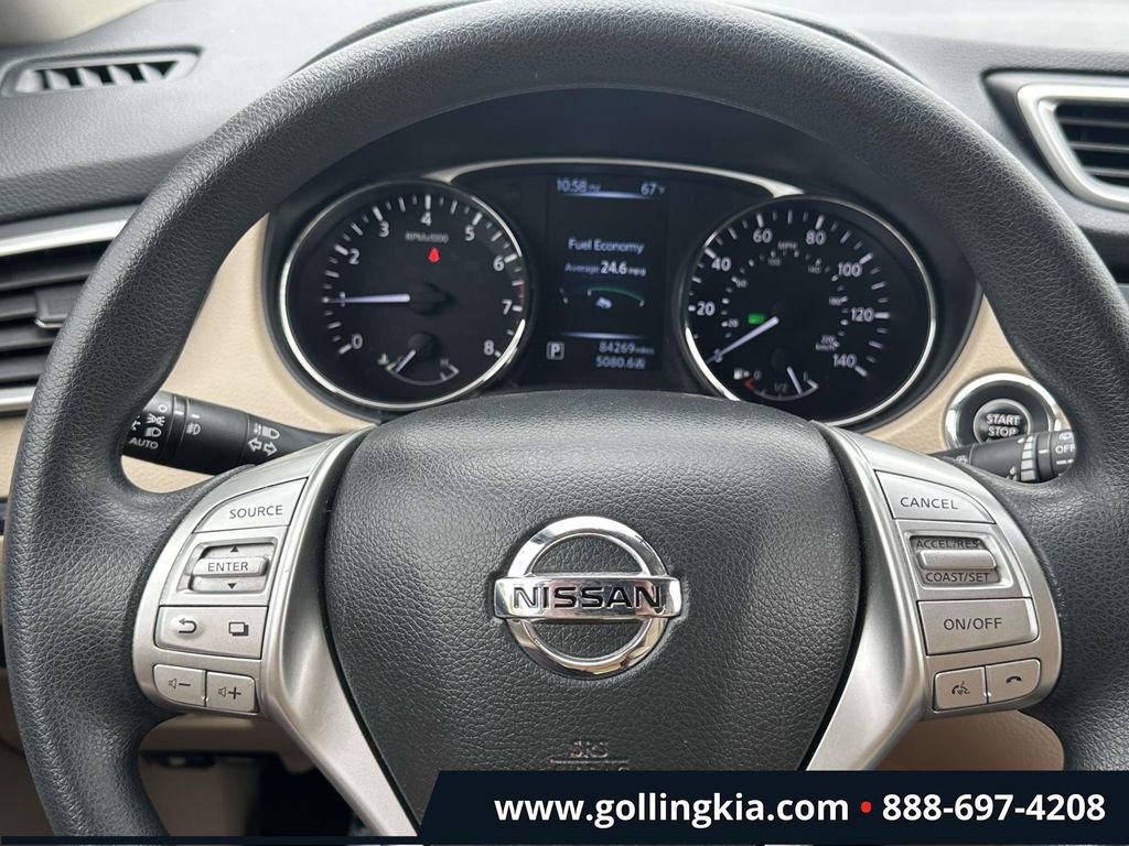 Used 2016 Nissan Rogue SV FWD image 18