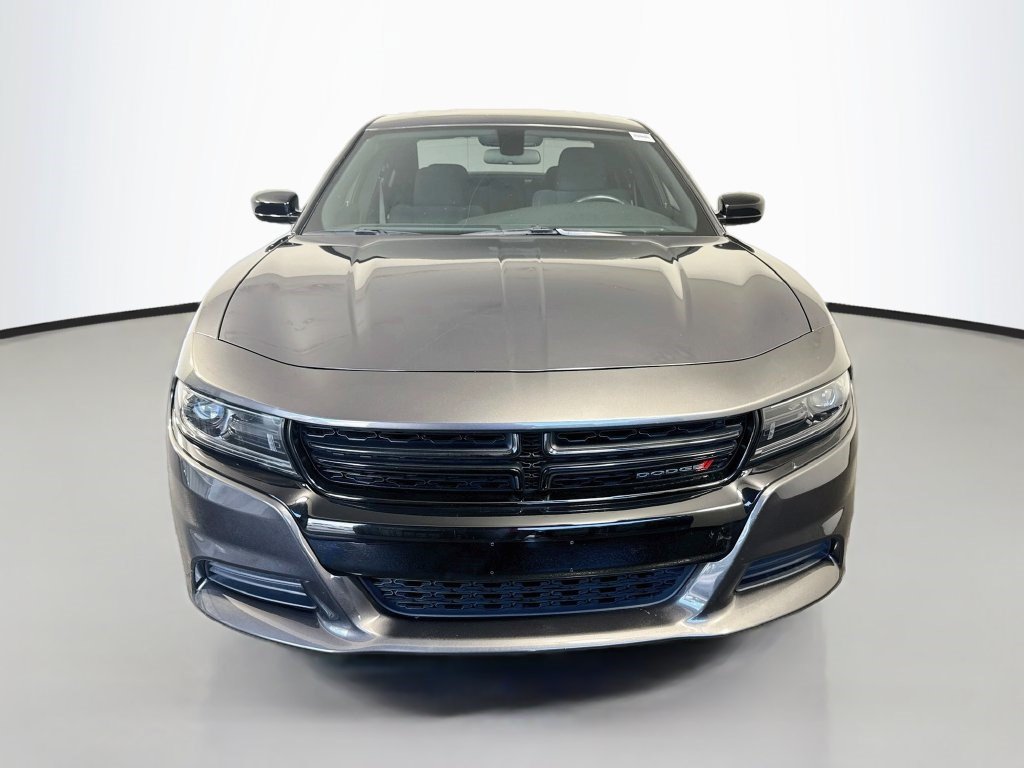 Used 2023 Dodge Charger SXT w/ Blacktop Package RWD image 2