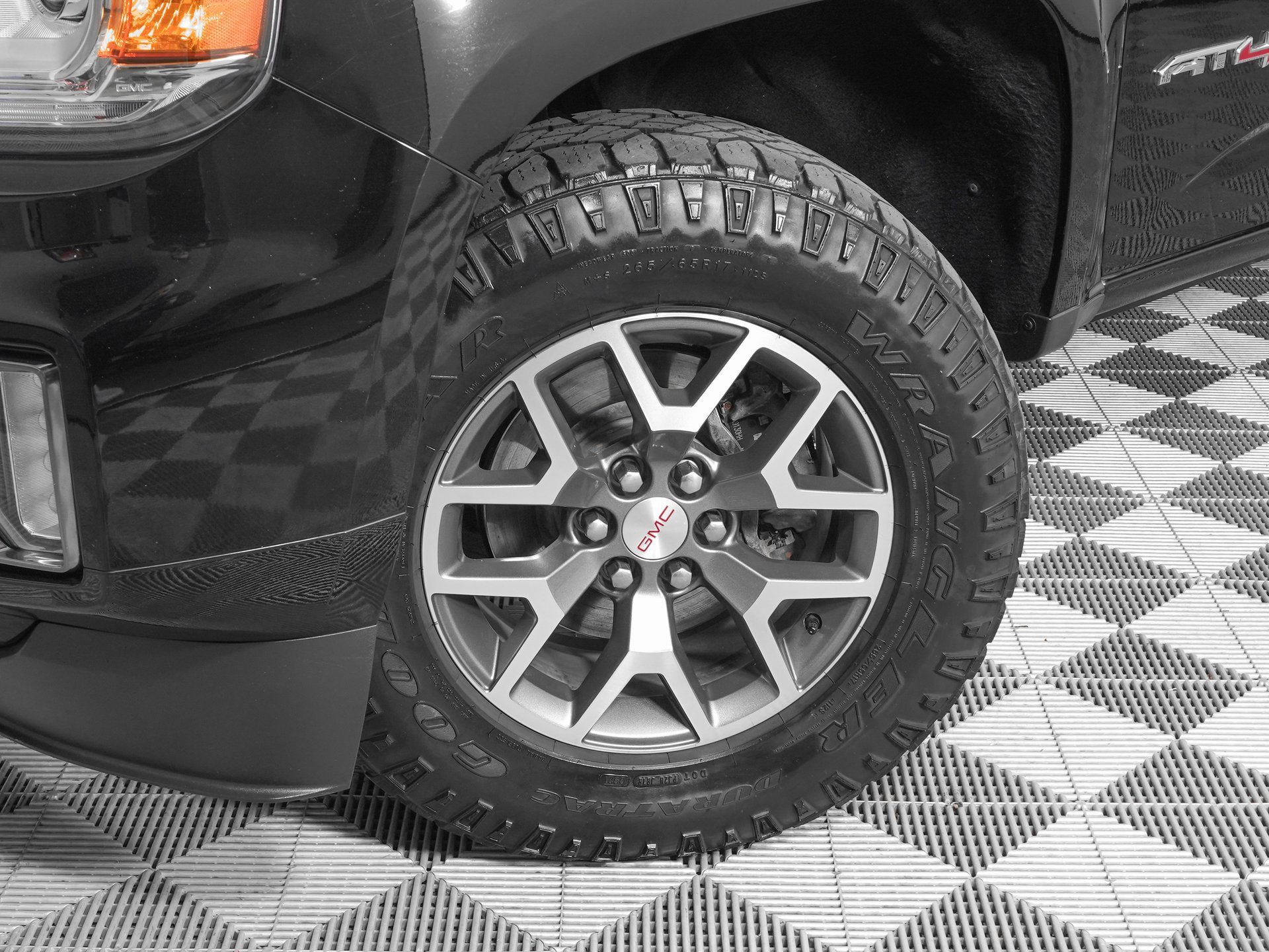 Used 2021 GMC Canyon AT4 w/ Driver Alert Package image 27