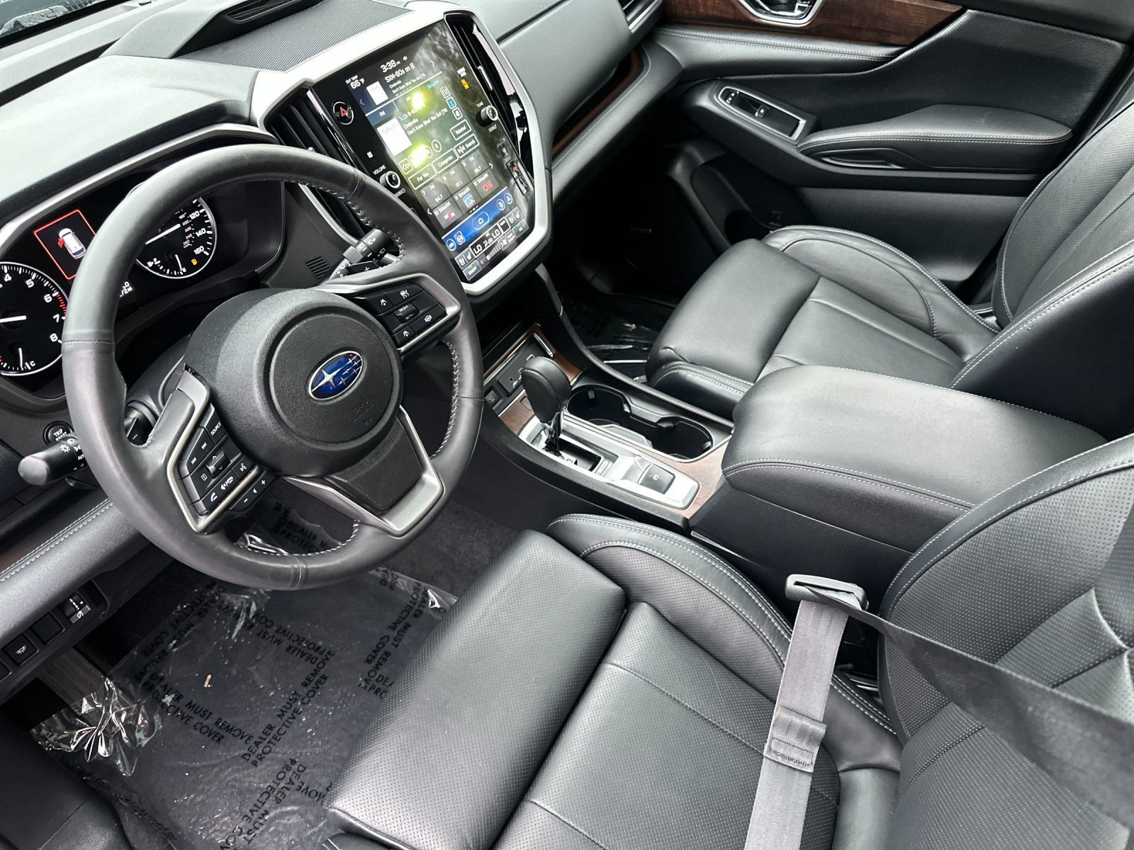 Used 2023 Subaru Ascent Touring image 4