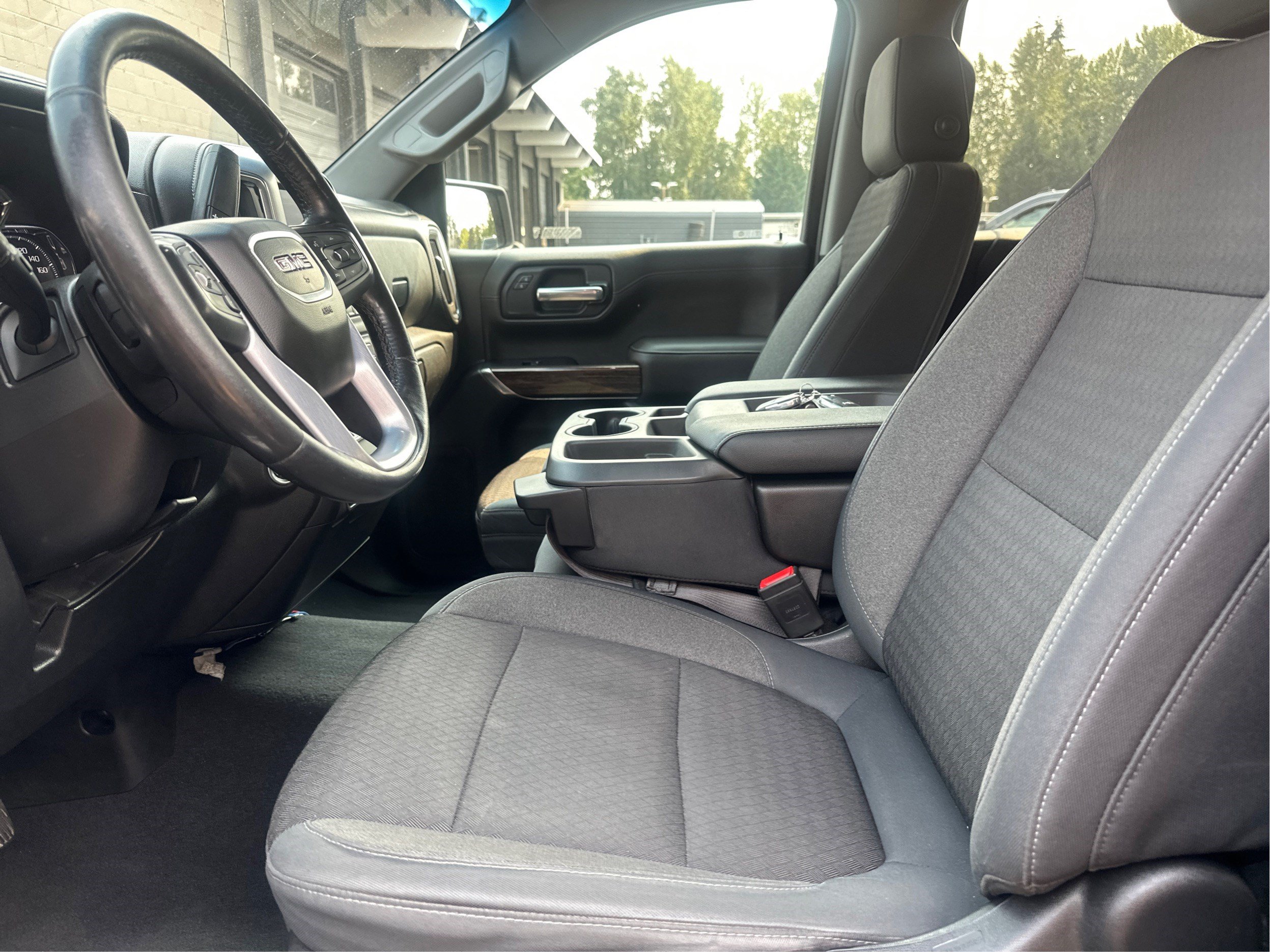 Used 2019 GMC Sierra 1500 SLE w/ SLE Convenience Package AWD/4WD image 9