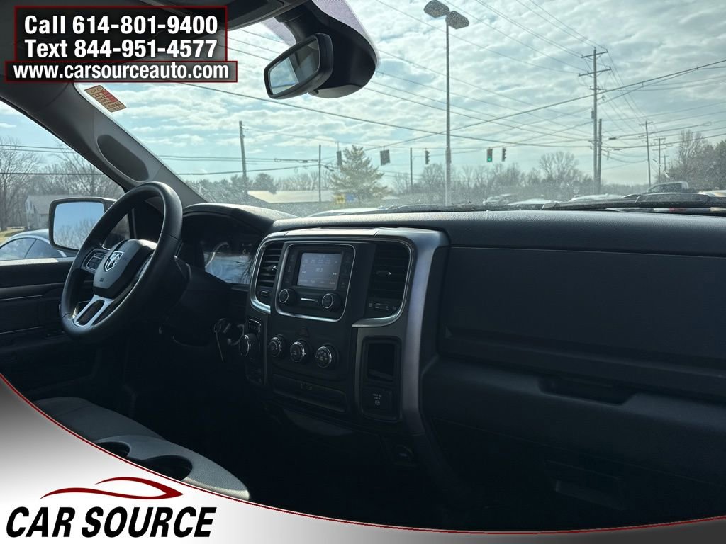 Used 2023 RAM 1500 Classic SLT image 32