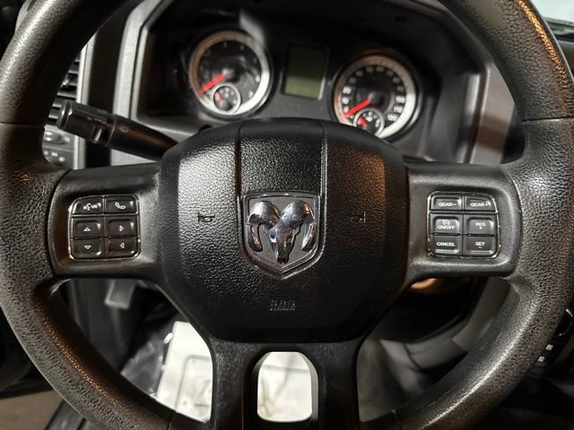 Used 2014 RAM 1500 Express w/ Black Ram 1500 Express Group AWD/4WD image 9