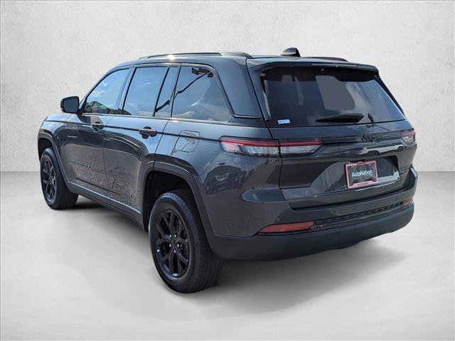 New 2025 Jeep Grand Cherokee Altitude image 7