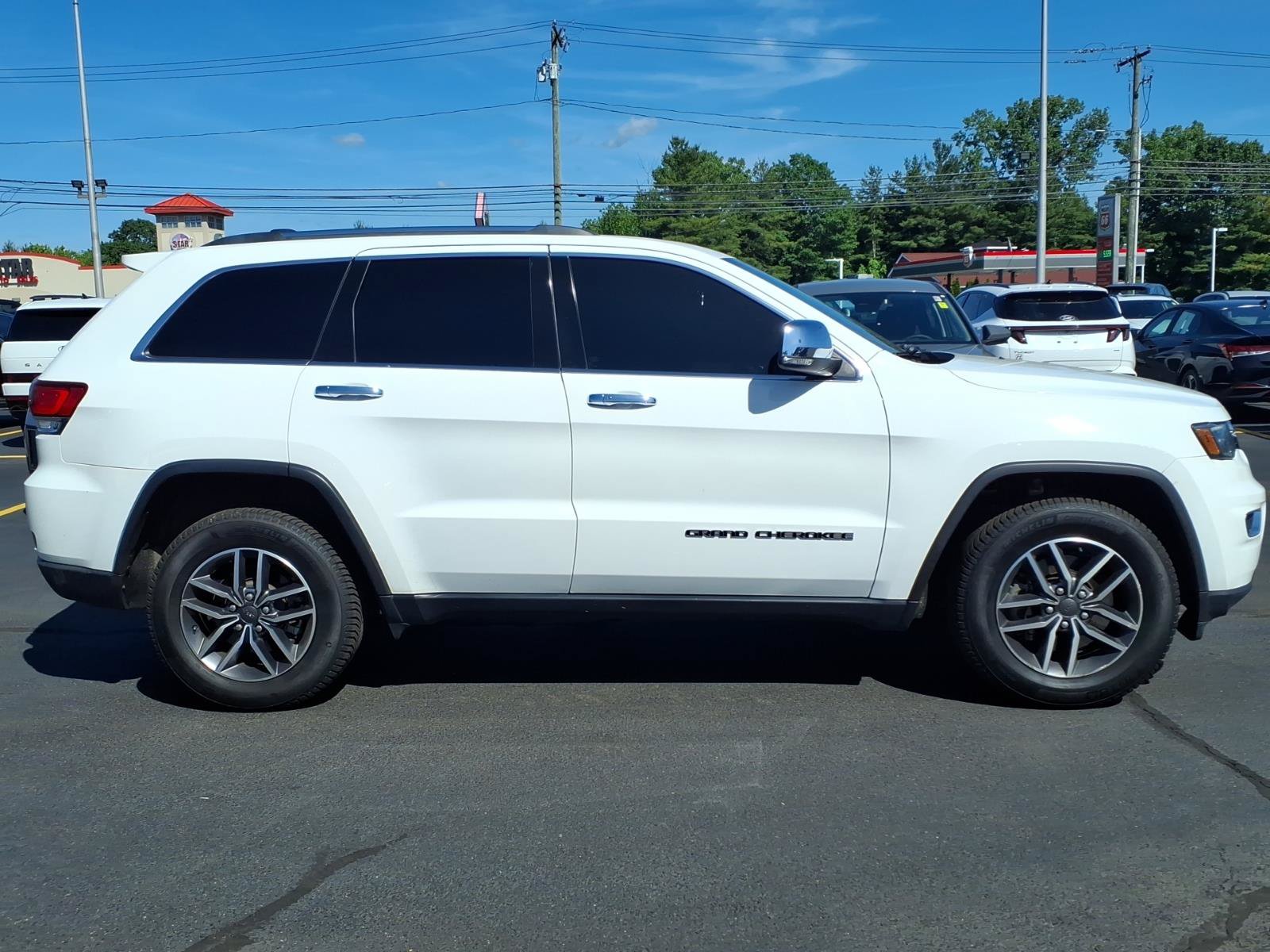 Used 2021 Jeep Grand Cherokee Limited w/ Premium Lighting Group AWD/4WD image 4