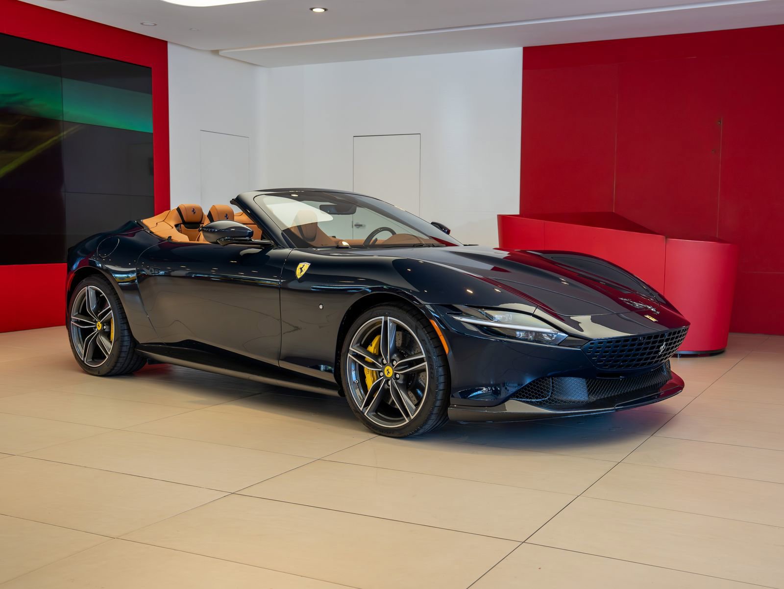 Used 2025 Ferrari Roma Spider