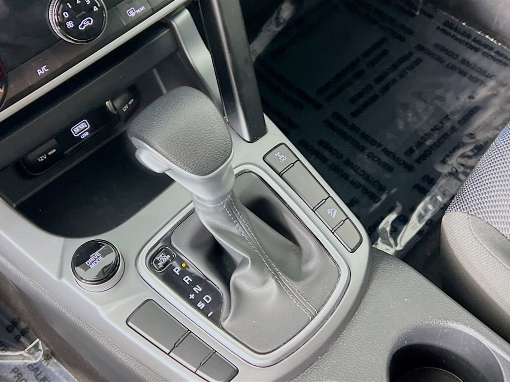 Used 2023 Kia Seltos LX image 16