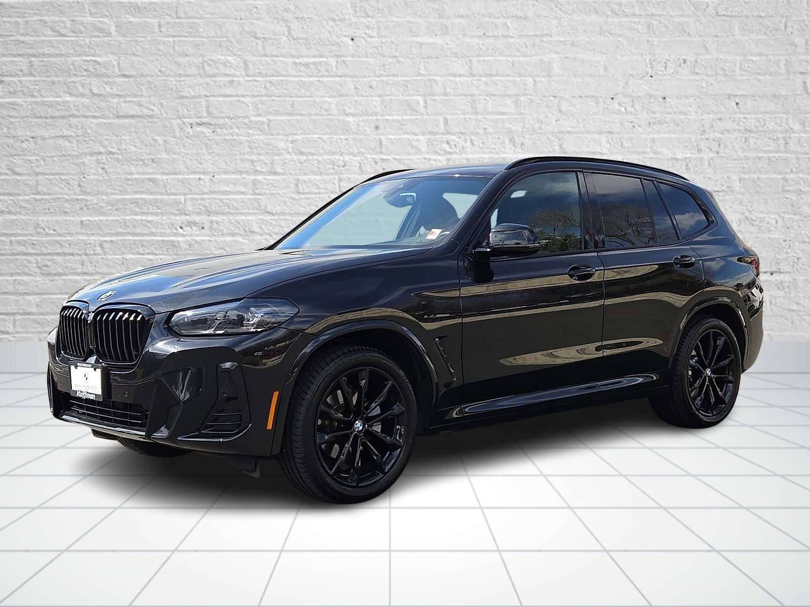 Used 2023 BMW X3 xDrive30i w/ M Sport Package AWD/4WD image 3