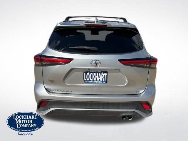 Used 2021 Toyota Highlander XSE image 5