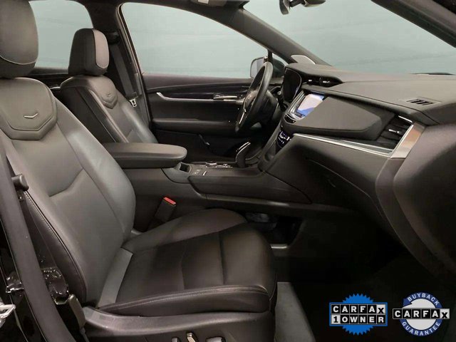 Used 2025 Cadillac XT5 Premium Luxury image 23