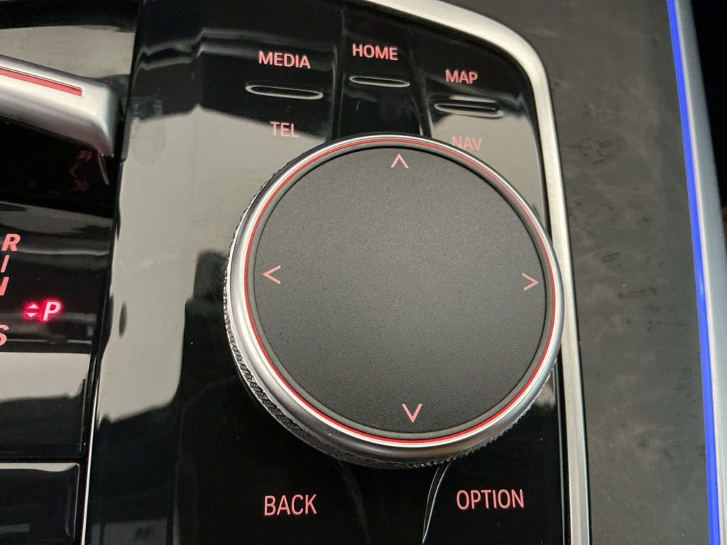 Certified 2026 BMW X5 xDrive40i w/ M Sport Package image 13