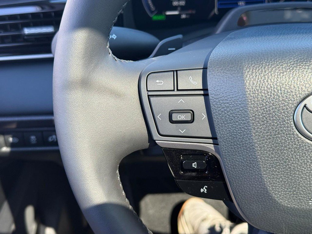 New 2026 Toyota Camry XSE FWD image 17