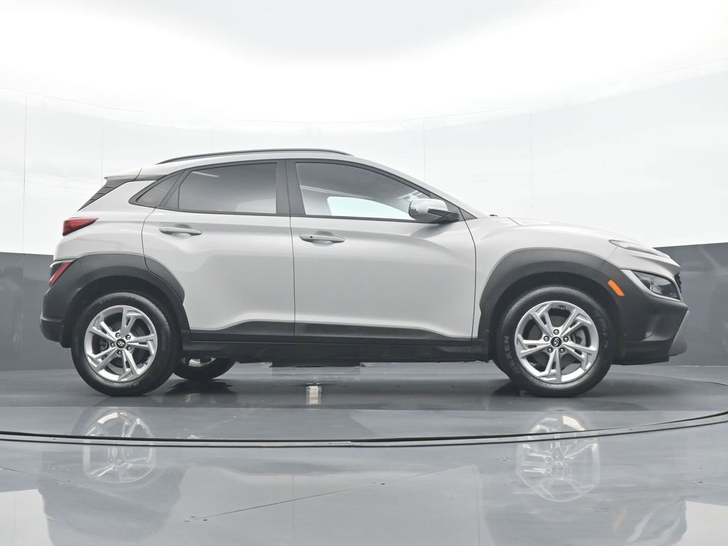 Used 2023 Hyundai Kona SEL w/ Cargo Package image 31