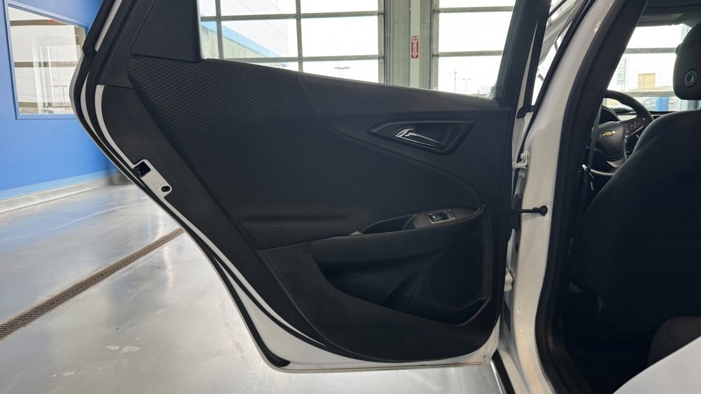 Used 2023 Chevrolet Malibu LT image 14