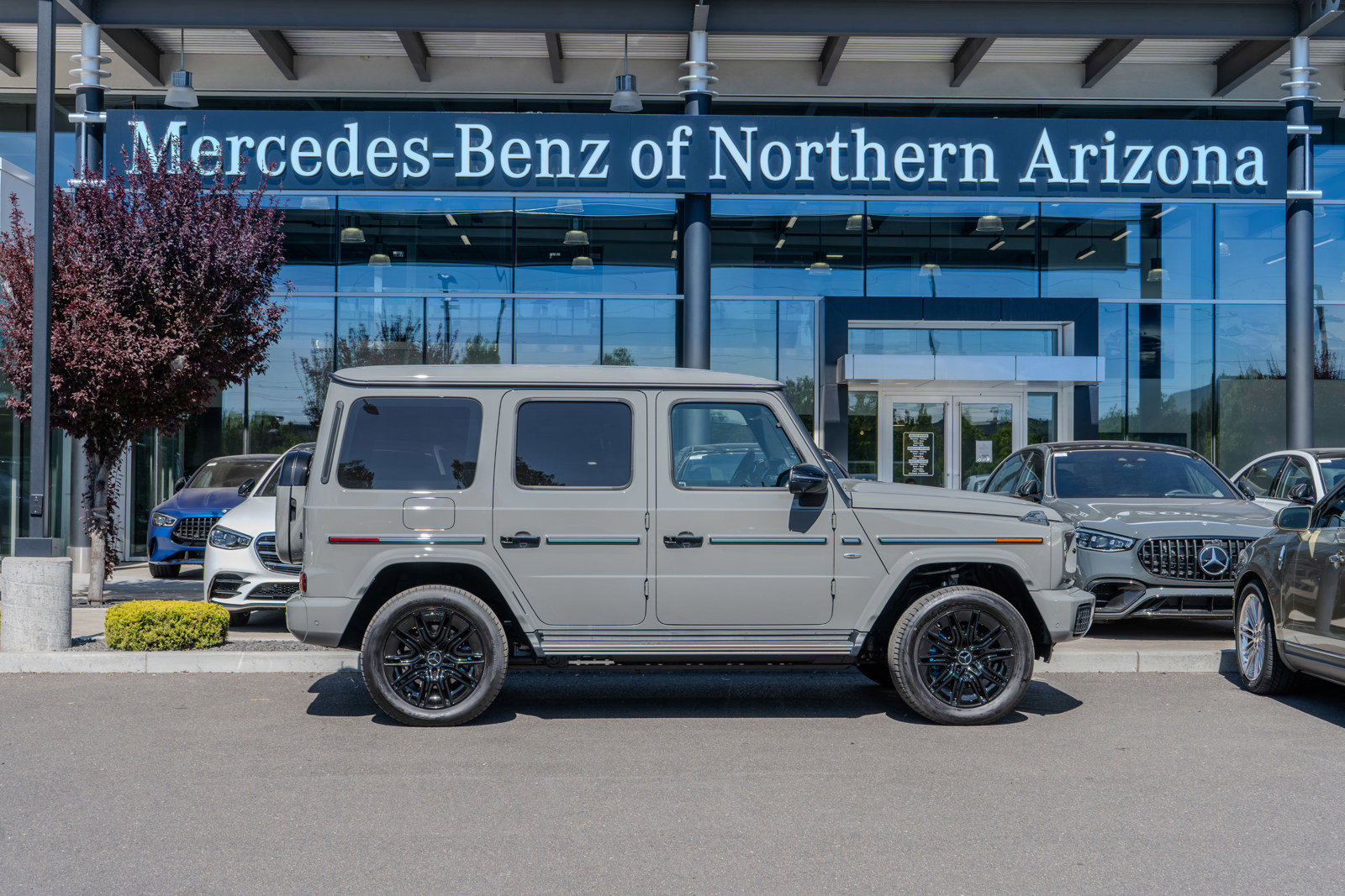 New 2025 Mercedes-Benz G 580 w/ EQ Technology
