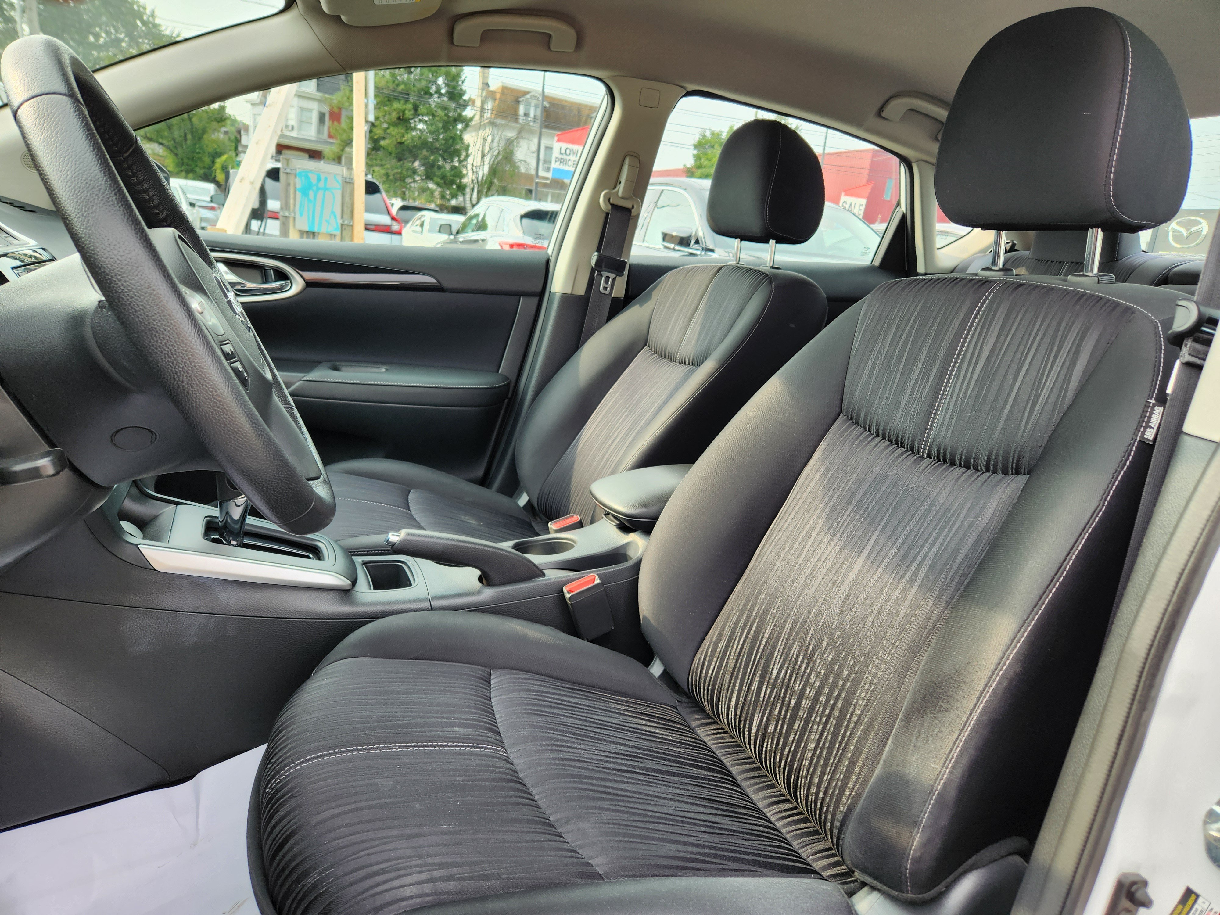 Used 2018 Nissan Sentra SV FWD image 10