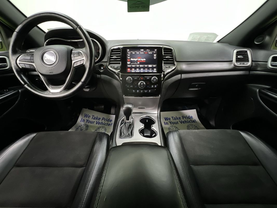 Used 2020 Jeep Grand Cherokee Altitude AWD/4WD image 18