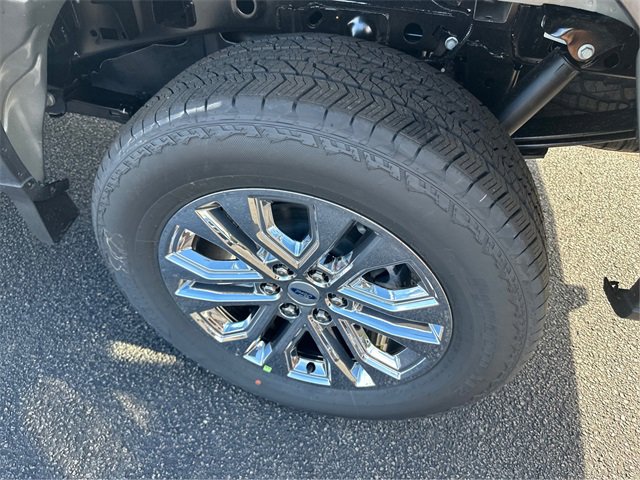 New 2025 Ford F150 Lariat w/ Equipment Group 501A Mid image 14