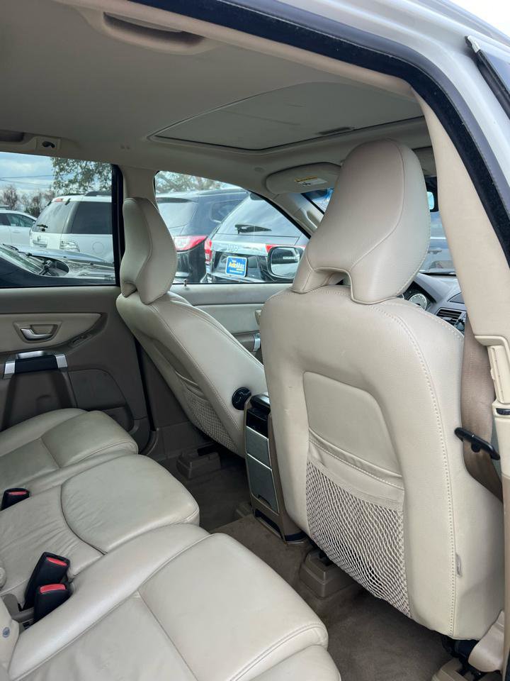 Used 2014 Volvo XC90 3.2 image 4