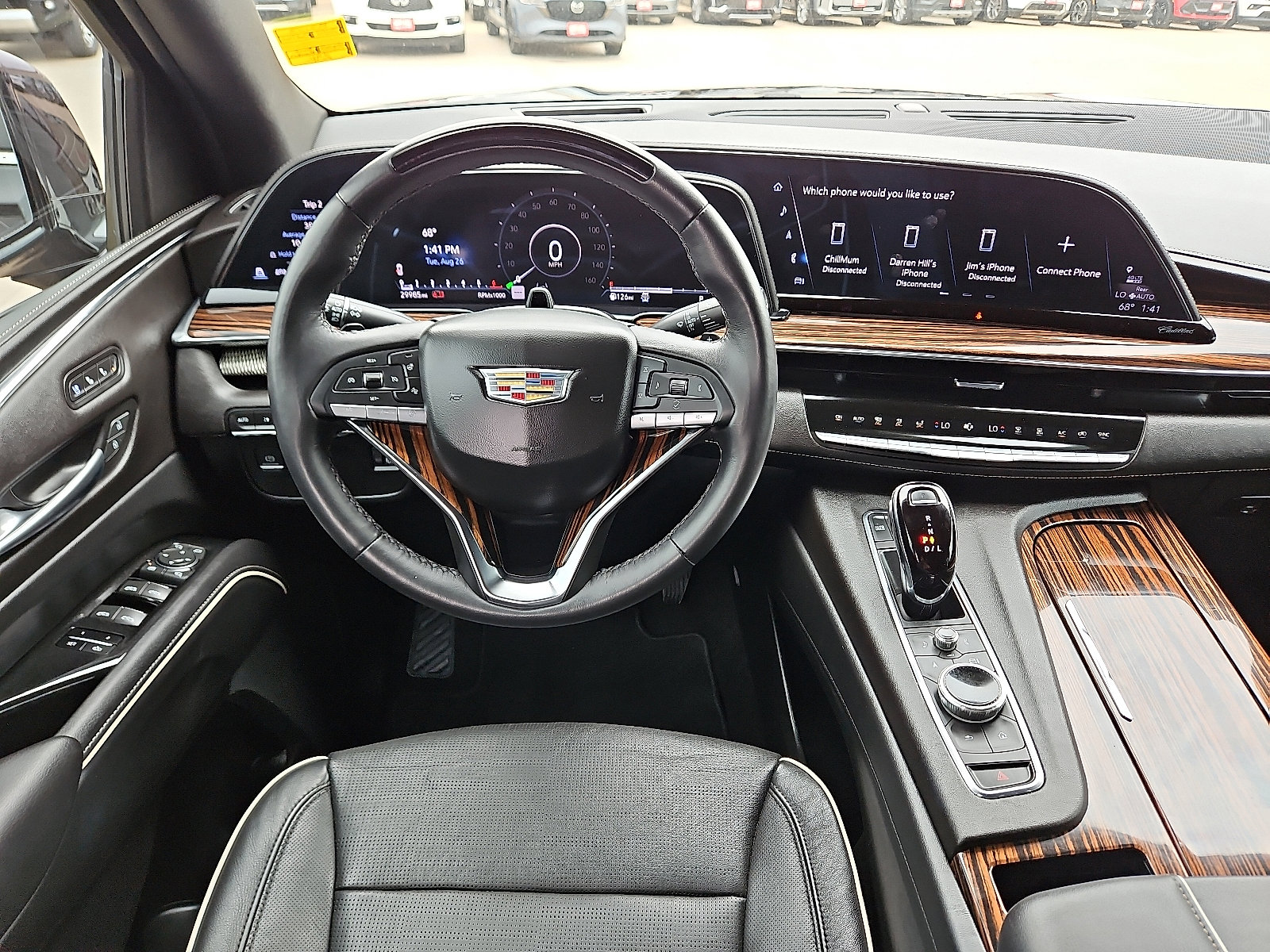 Used 2024 Cadillac Escalade Premium Luxury image 6