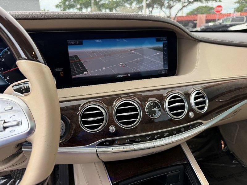 Used 2020 Mercedes-Benz S 560 Sedan image 22