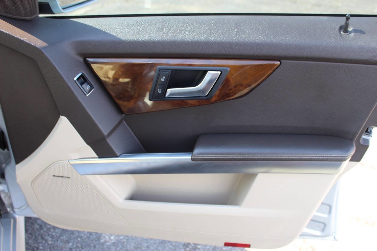 Used 2015 Mercedes-Benz GLK 350 2WD image 10