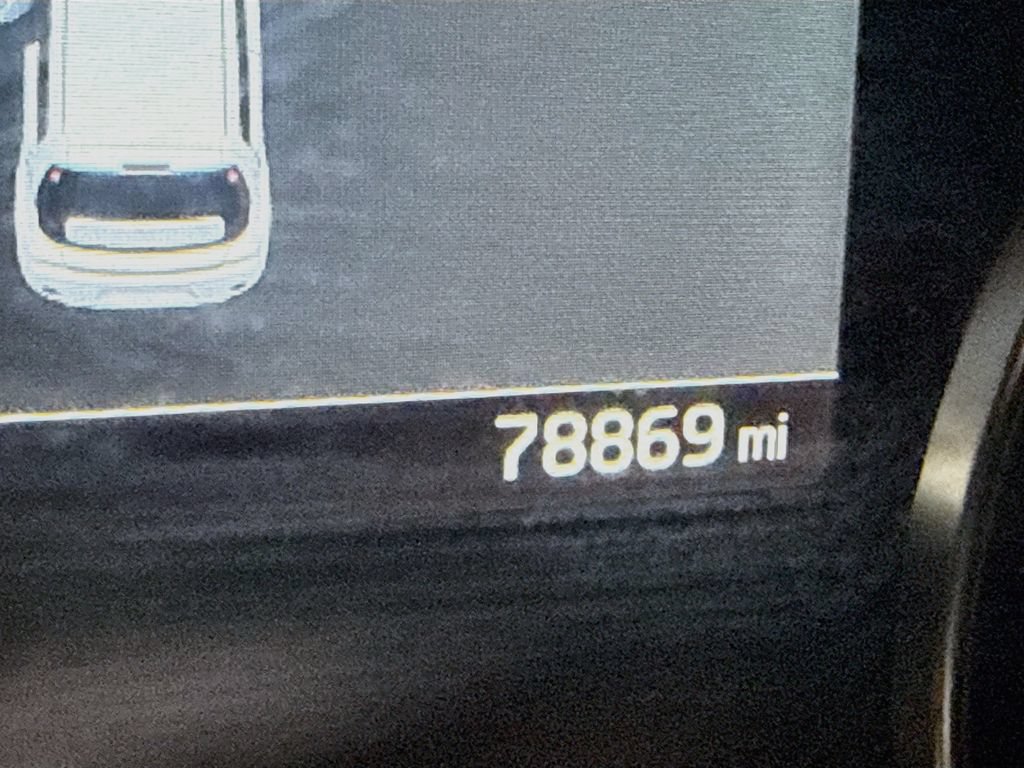 Used 2019 Kia Soul ! FWD image 4