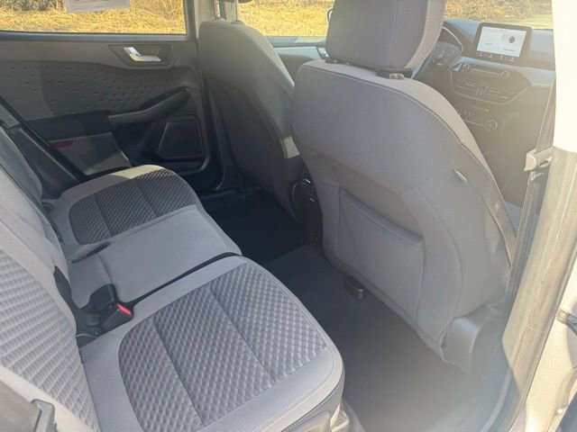 Used 2020 Ford Escape SE image 21