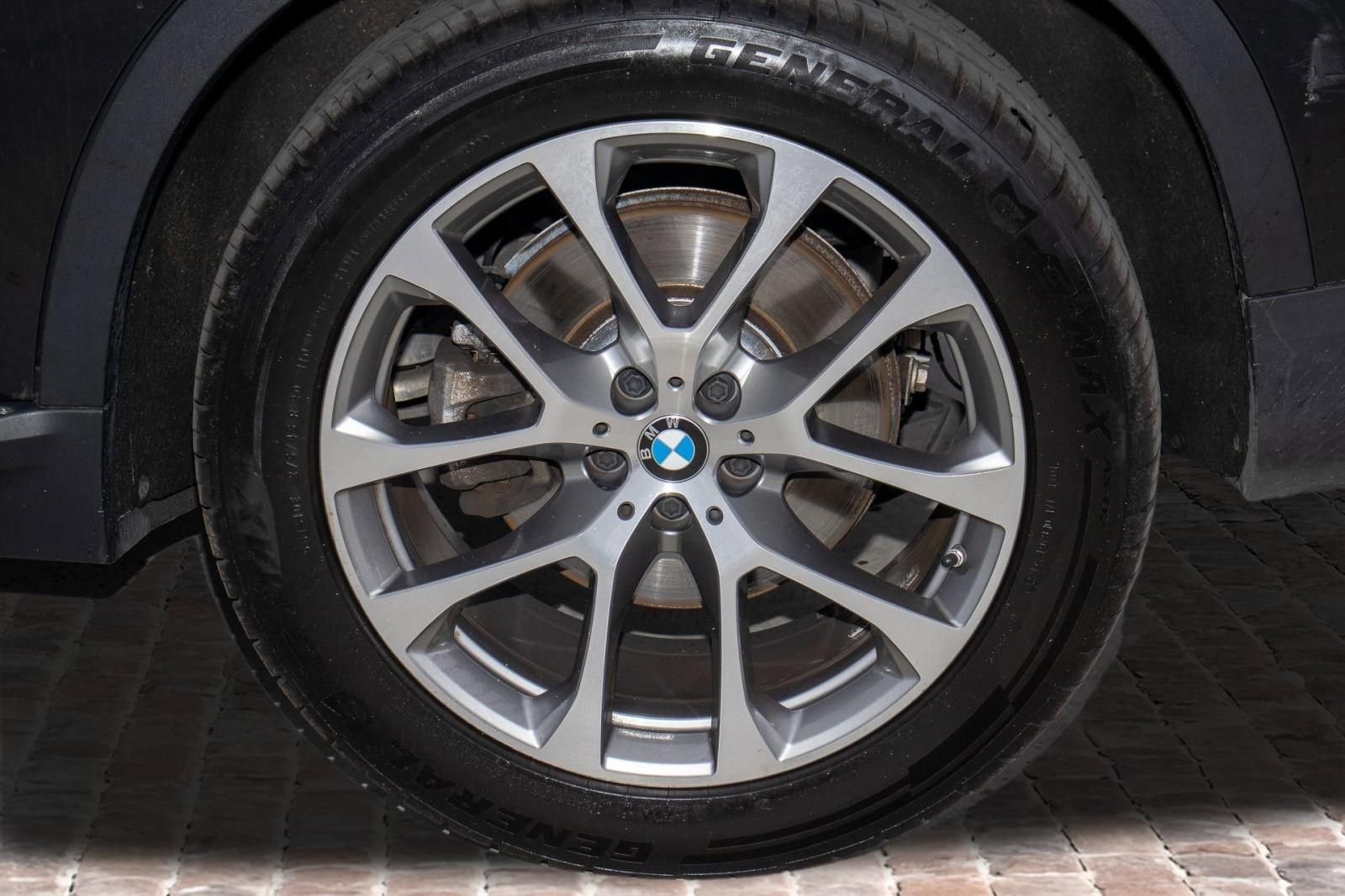 Used 2024 BMW X5 sDrive40i image 43