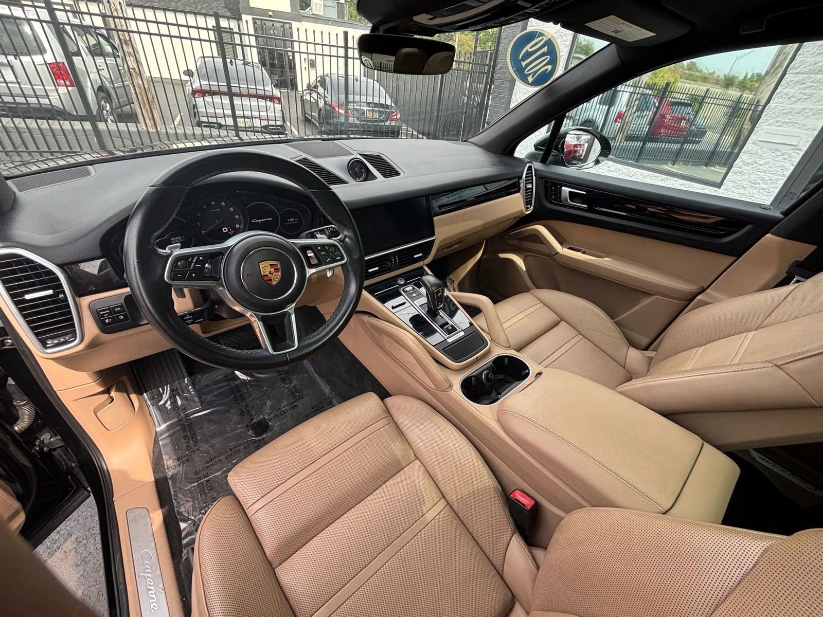 Used 2019 Porsche Cayenne image 36
