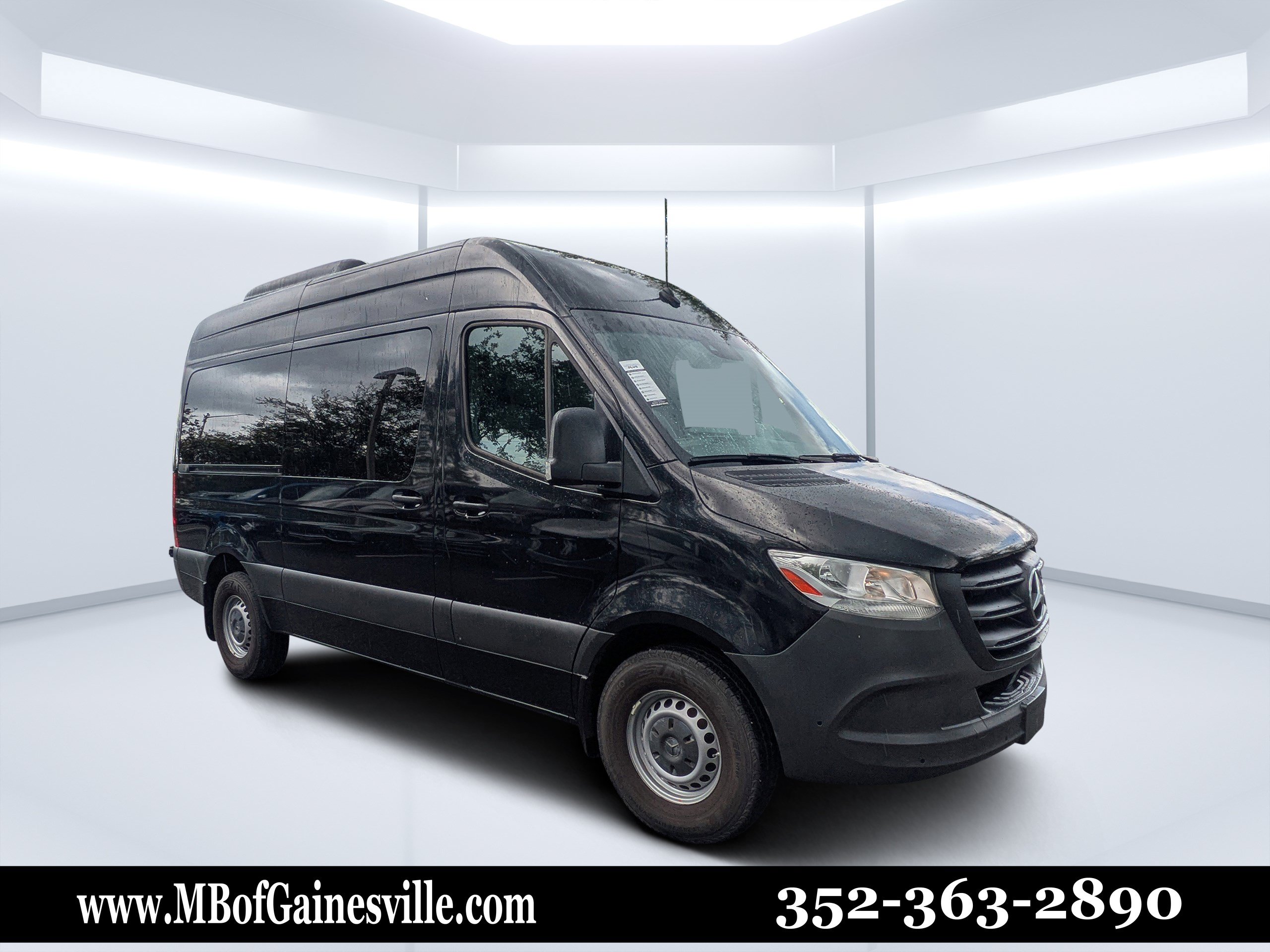 Used 2021 Mercedes-Benz Sprinter 2500 video 1
