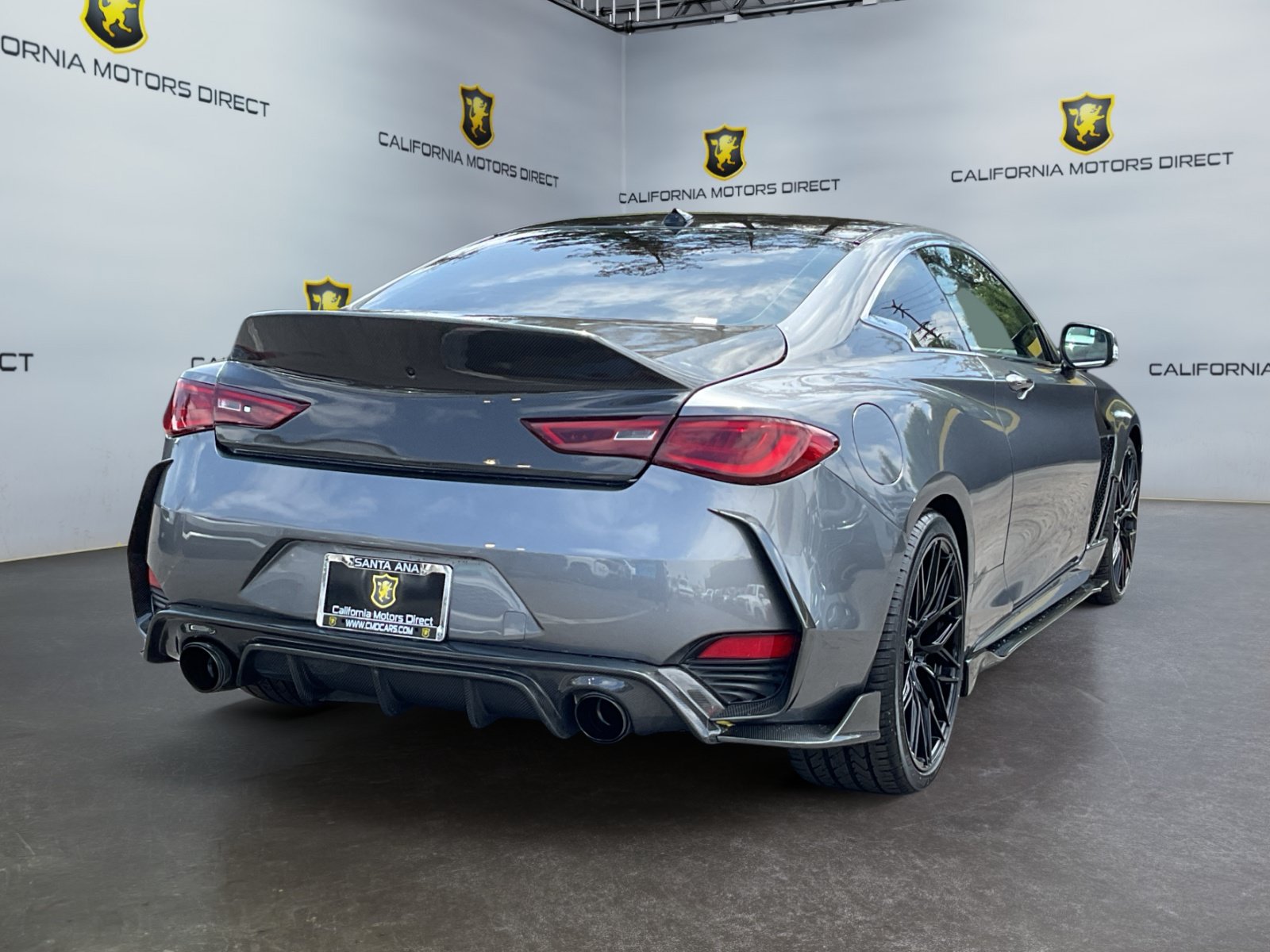 Used 2019 INFINITI Q60 3.0t Luxe w/ Cargo Package RWD image 5