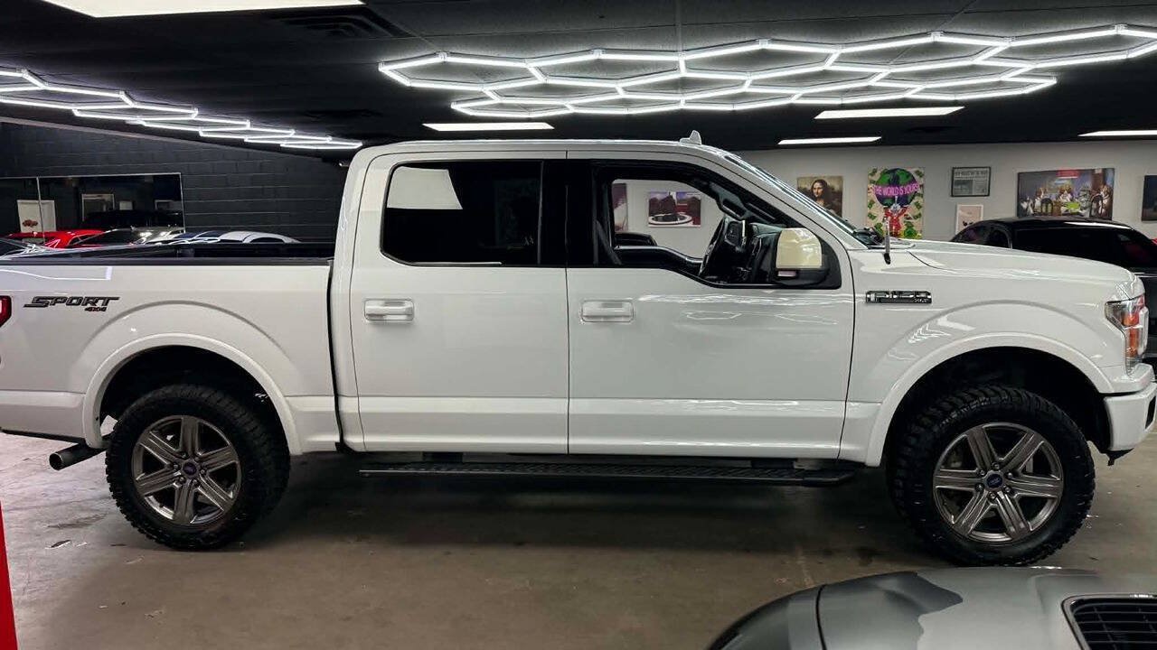 Used 2018 Ford F150 XLT w/ Equipment Group 302A Luxury AWD/4WD image 4