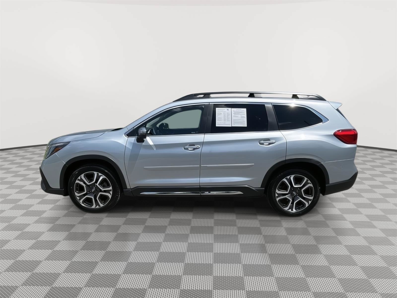 Certified 2023 Subaru Ascent Limited w/ Technology Package AWD/4WD image 10