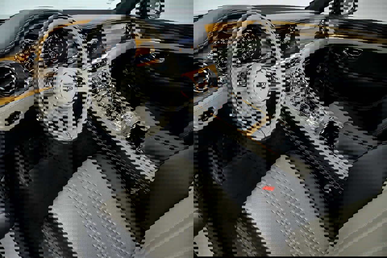 Used 2021 Bentley Continental GT image 21