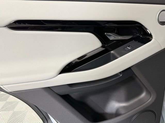 Certified 2026 Land Rover Range Rover Evoque S image 21