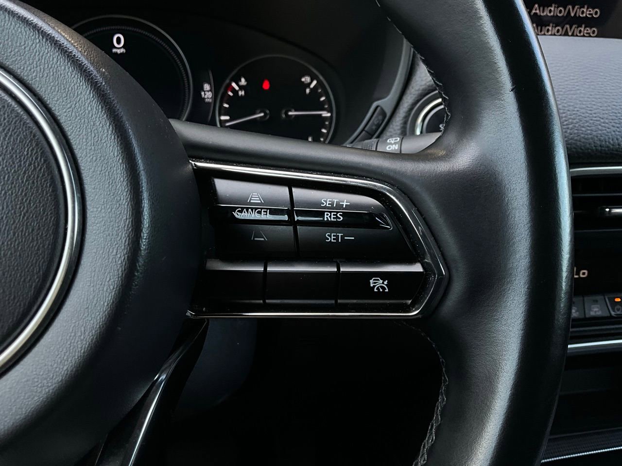 Used 2025 MAZDA CX-70 3.3 Turbo w/ Preferred Package image 37