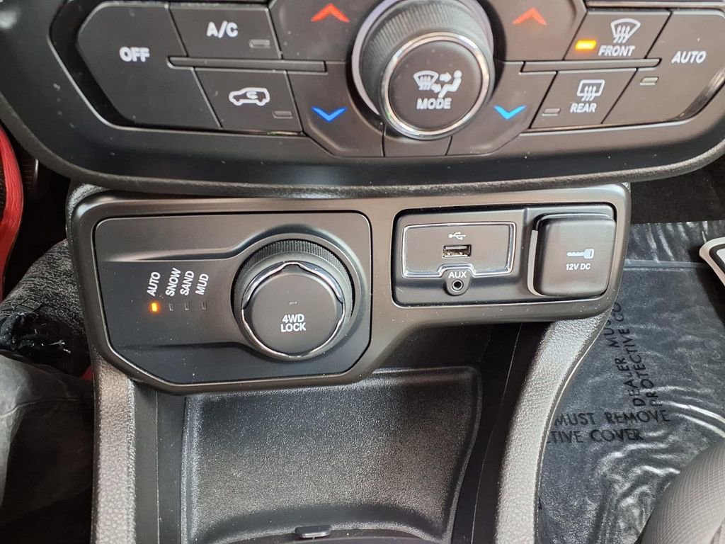 Used 2023 Jeep Renegade Latitude image 11