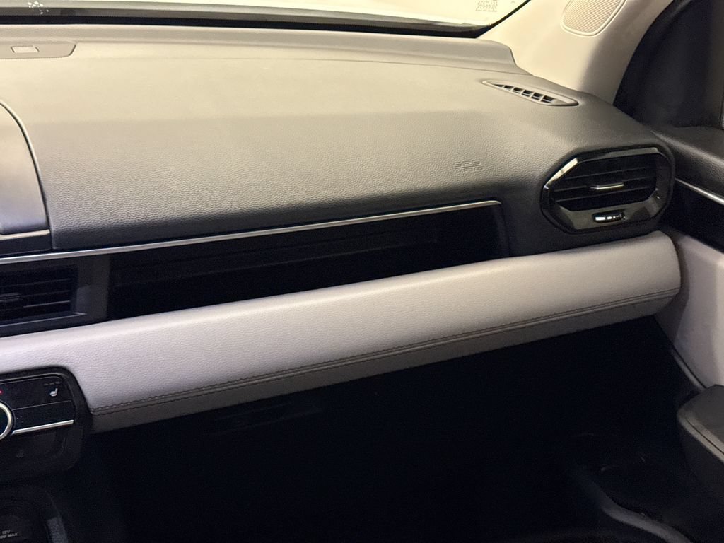 Certified 2025 Honda Pilot EX-L image 15