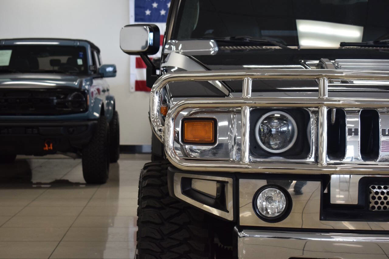 Used 2003 HUMMER H2 w/ Preferred Equipment Group image 13