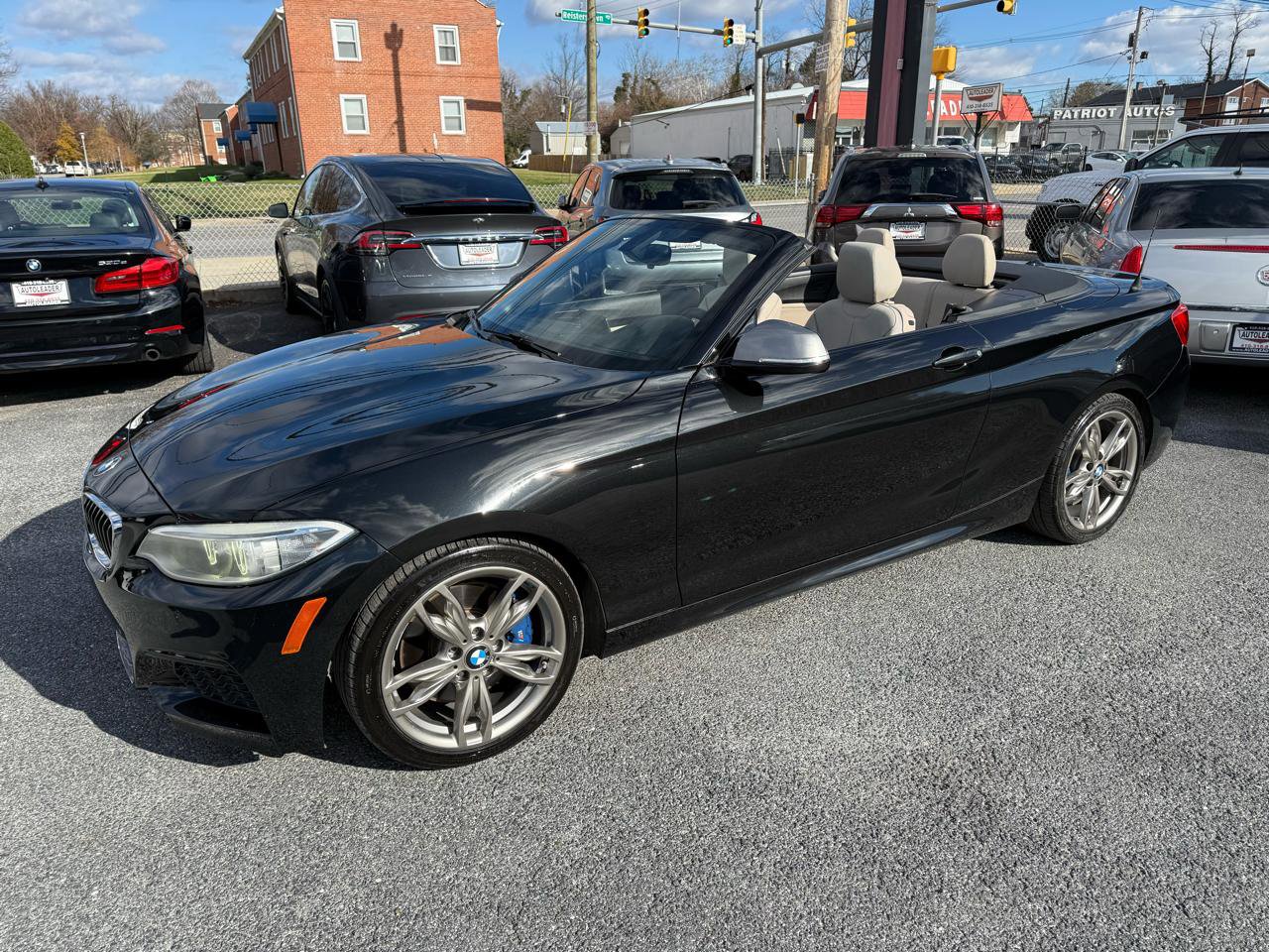 Used 2015 BMW M235i Convertible RWD image 29