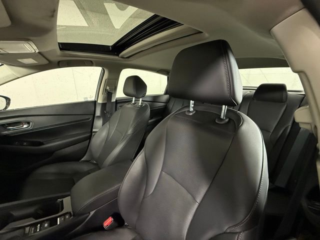 Used 2023 Honda Accord Touring image 10