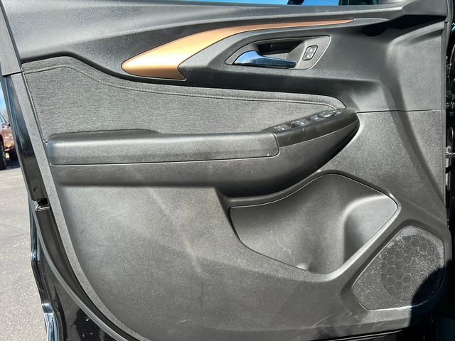 Used 2023 Chevrolet TrailBlazer ACTIV FWD image 14