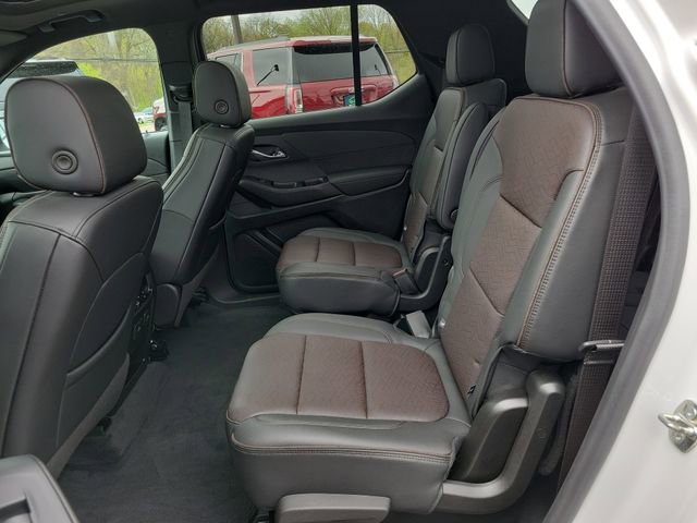 Certified 2022 Chevrolet Traverse High Country AWD/4WD image 16
