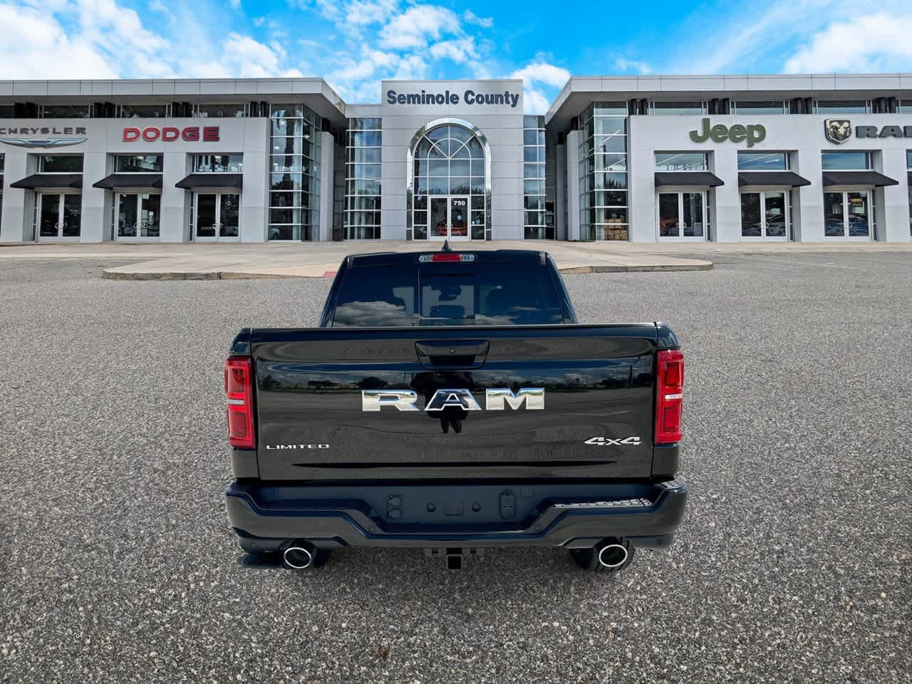New 2027 RAM 1500 Limited AWD/4WD image 7