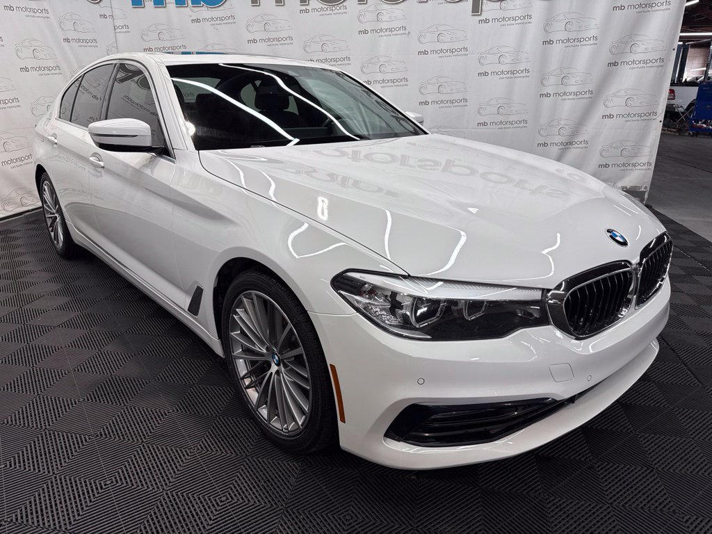 Used 2018 BMW 530i xDrive AWD/4WD image 11