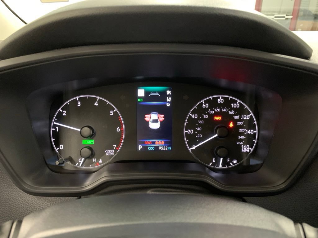 Used 2025 Toyota Corolla LE FWD image 18