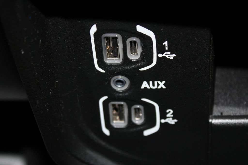 Used 2024 RAM 2500 Big Horn AWD/4WD image 44
